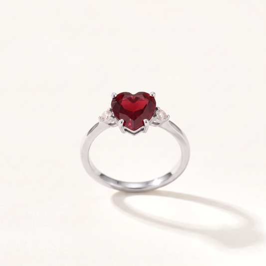 Ruby rode edelsteen ring