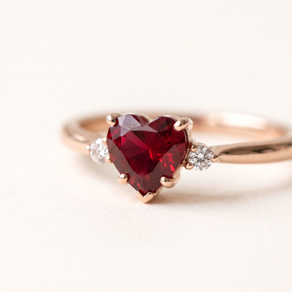 Ruby rode edelsteen ring