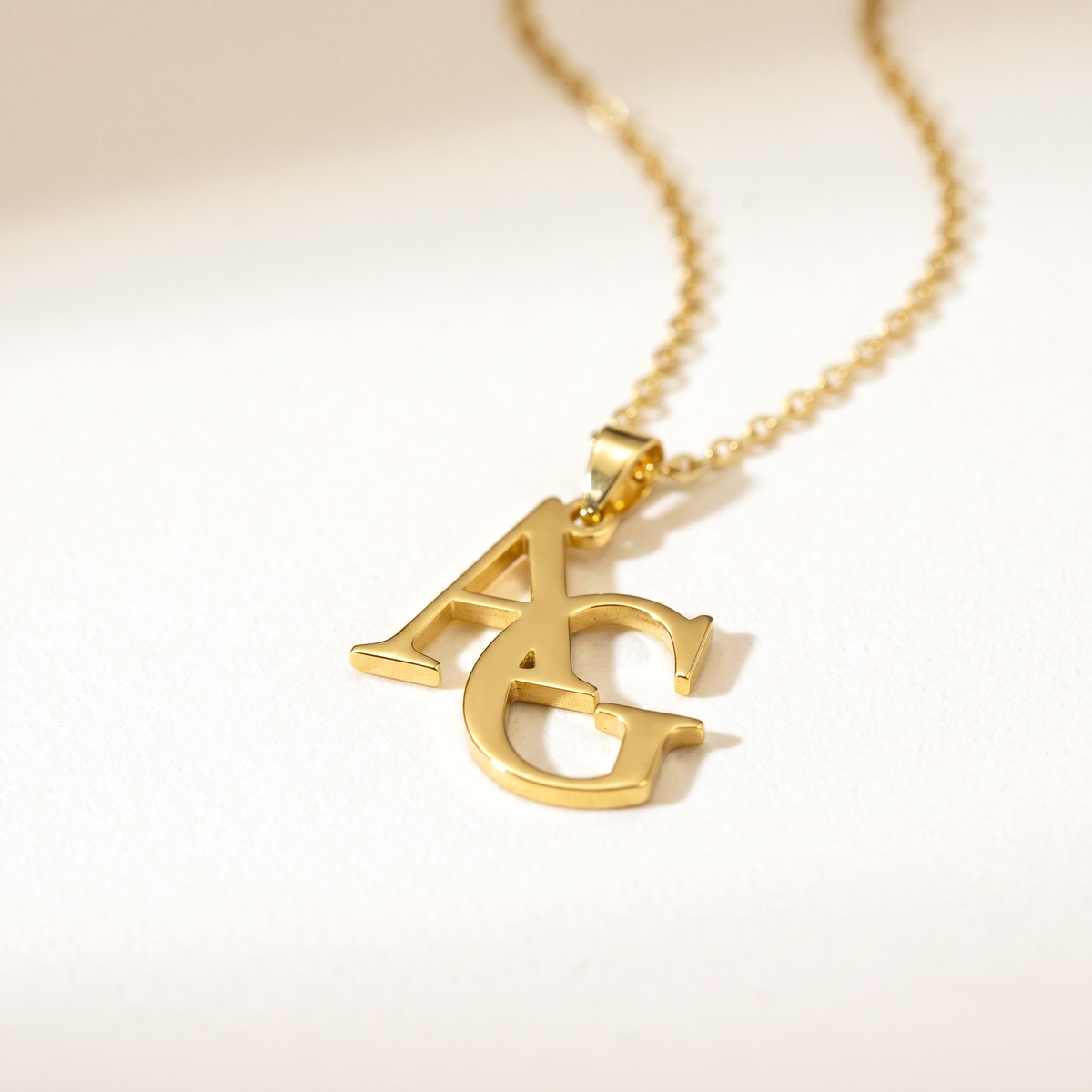 NOLA gepersonaliseerde initialen ketting