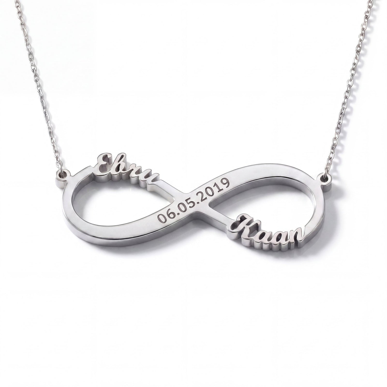 Oneindige liefde ketting met gravure