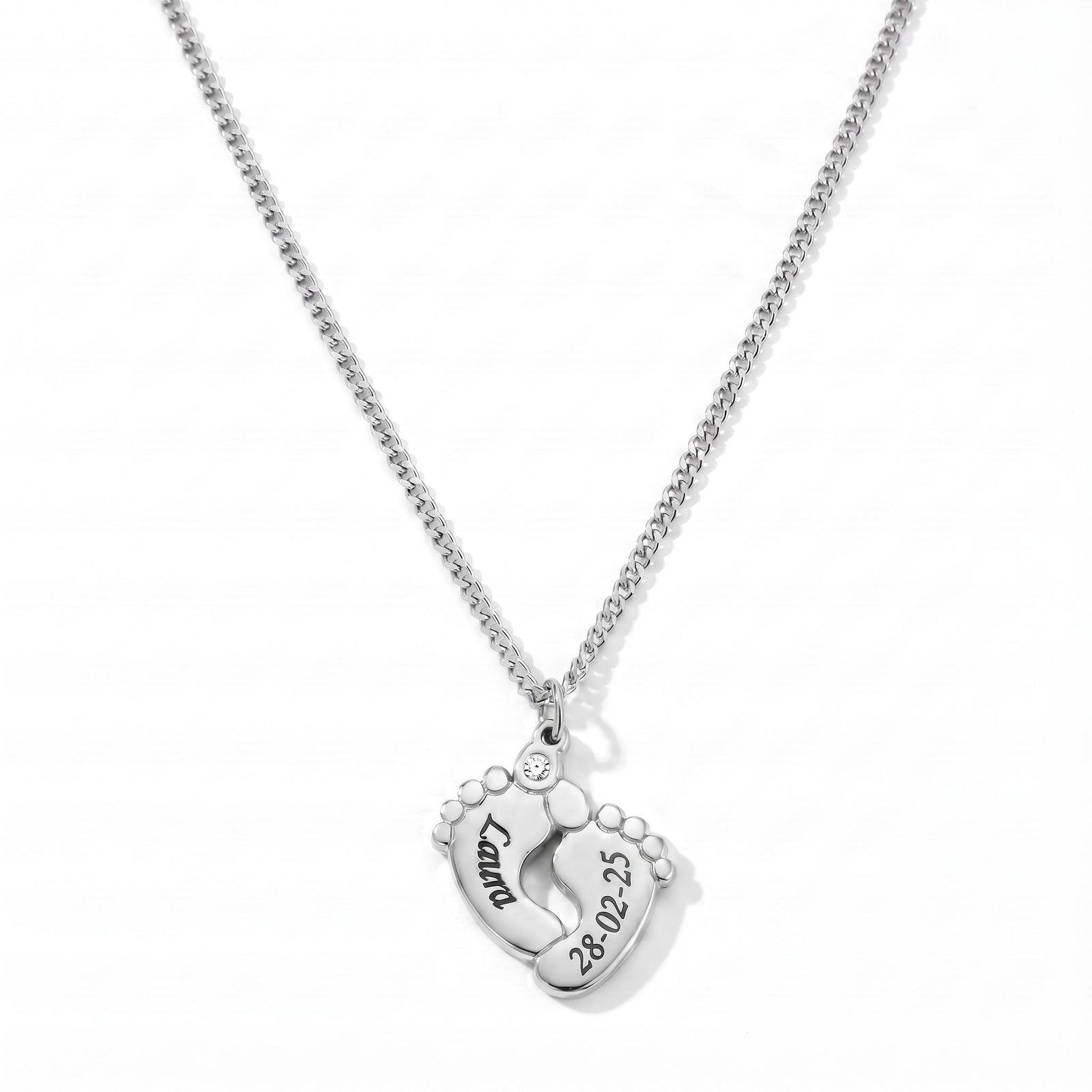Ketting met babyvoetjes en gravure