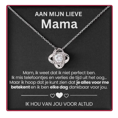 Rozenbox met een liefdeketting voor mama